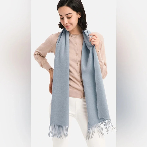 LACOSTE 100% Wool Light  Blue Large Scarf - Picture 1 of 5